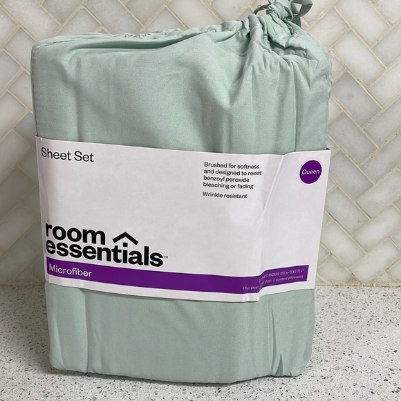 Room Essentials Queen Sheet Set - Picture 1 of 6